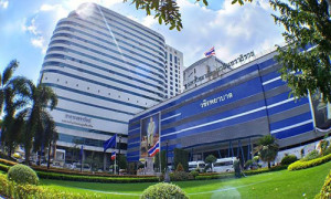 รักษ์เพื่อน คณะแพทยศาสตร์ วชิรพยาบาล มหาวิทยาลัยนวมินทราธิราช